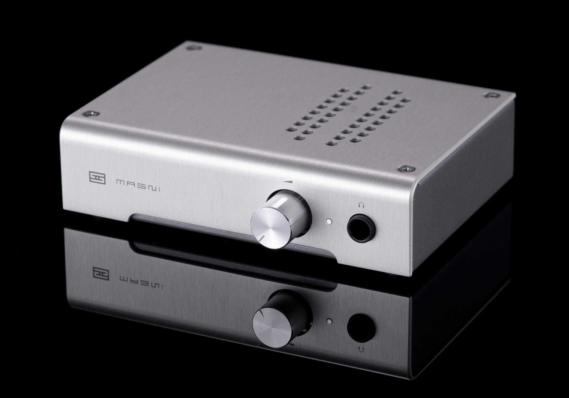 SCHIIT MAGNI 3+ - アンプ